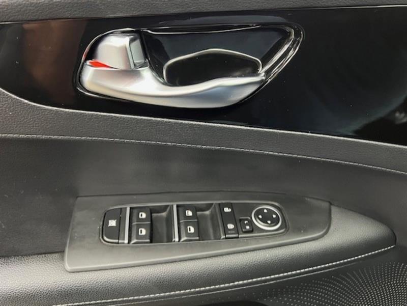 kia Forte 2023 - 26