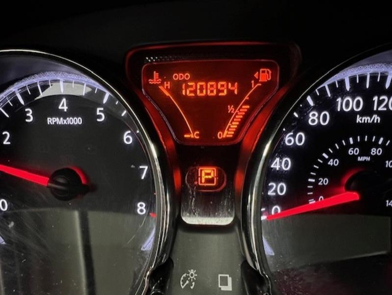 nissan Versa Note 2015 - 12