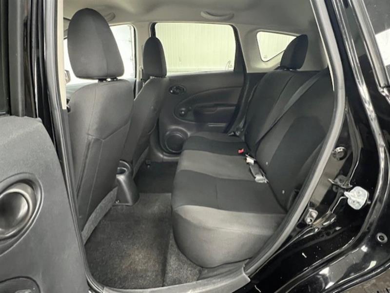nissan Versa Note 2015 - 17