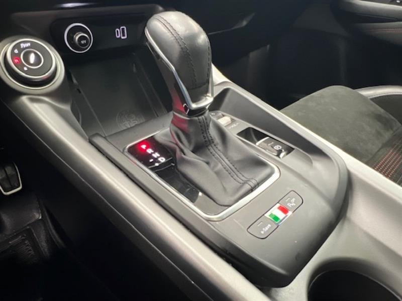 alfa romeo Tonale 2024 - 26