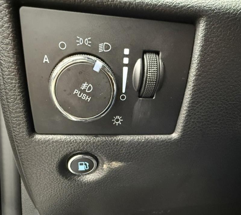 jeep Grand Cherokee 2021 - 29