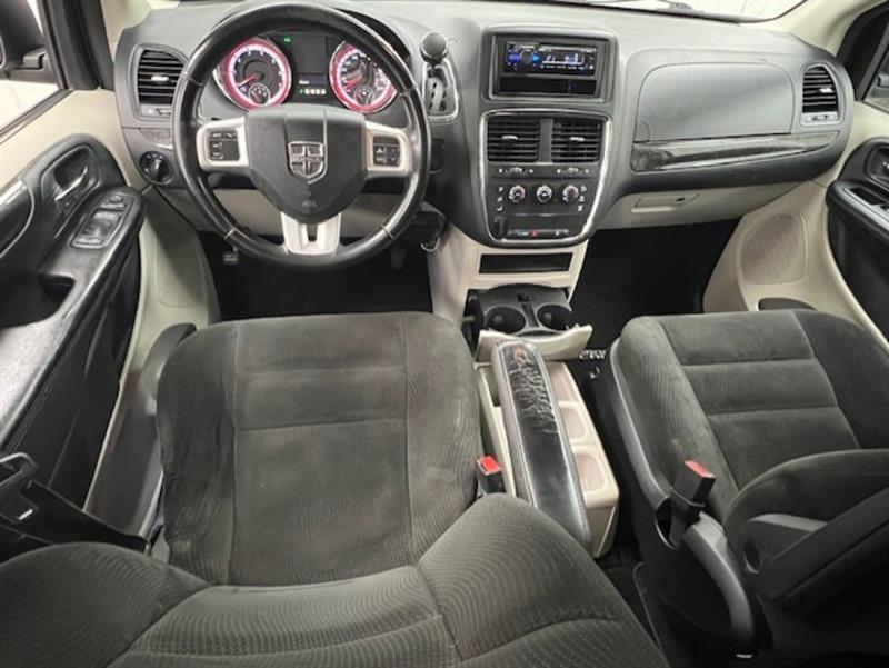 dodge Grand Caravan 2016 - 11