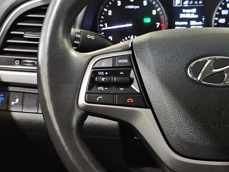 hyundai Elantra 2018 - 21
