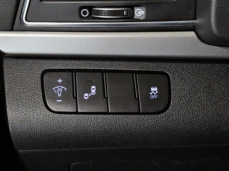 hyundai Elantra 2018 - 24