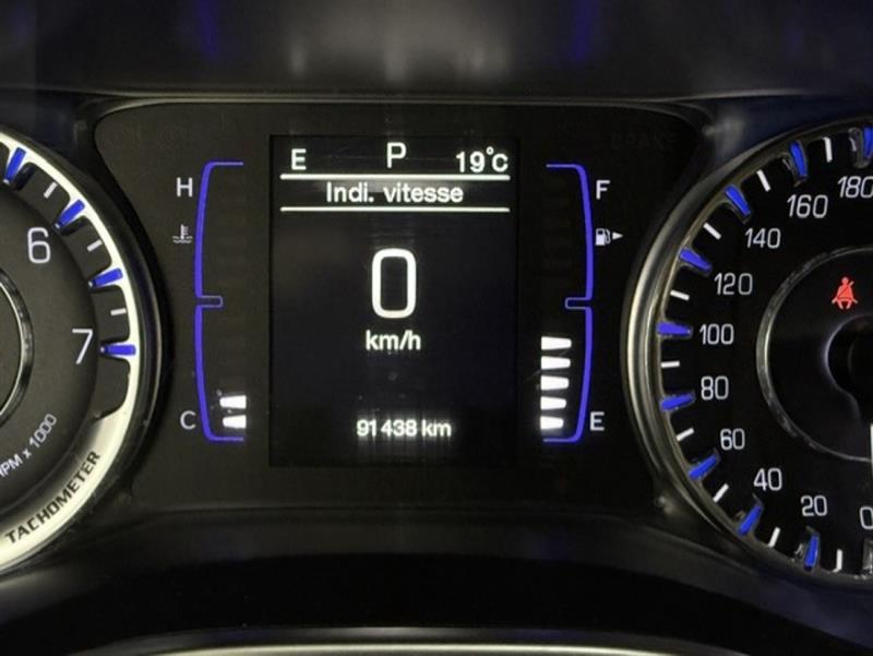chrysler 200 2015 - 13