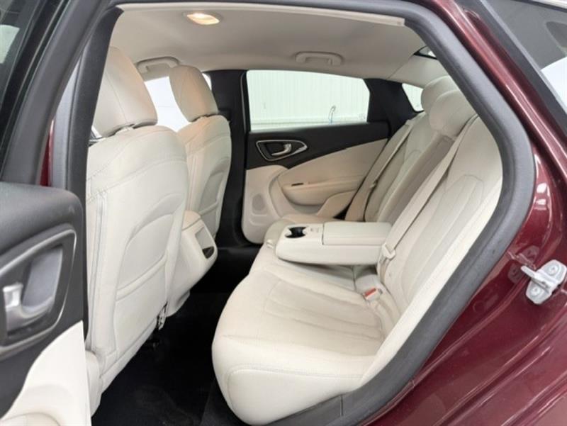 chrysler 200 2015 - 27