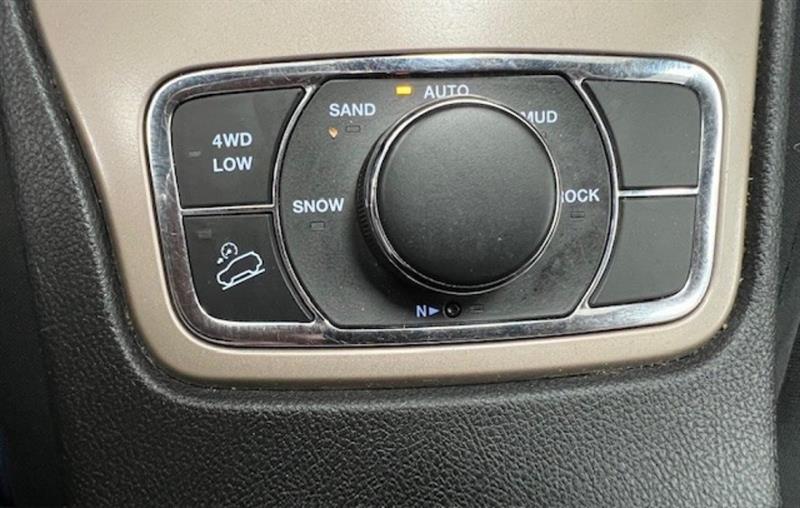 jeep Grand Cherokee 2017 - 24