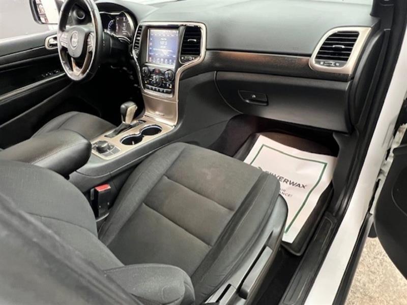 jeep Grand Cherokee 2017 - 31