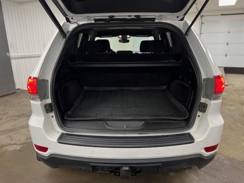 jeep Grand Cherokee 2017 - 32