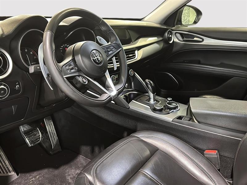 alfa romeo Stelvio 2018 - 3