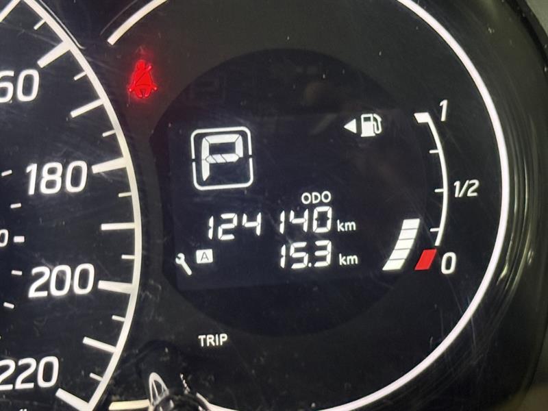nissan Versa Note 2018 - 12
