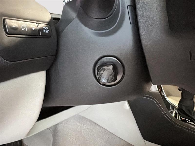 infiniti Q50 2018 - 35