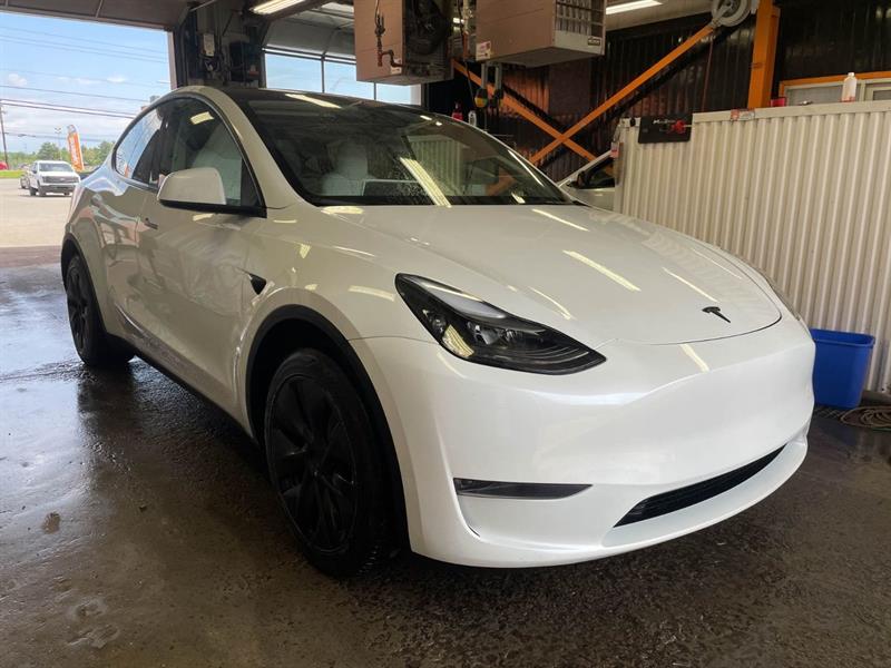 tesla Model Y 2024 - 10