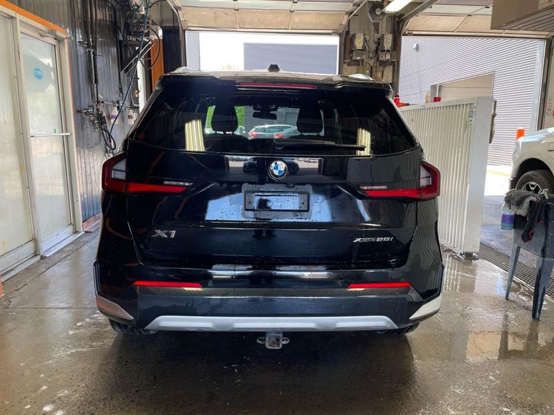 bmw X1 2023 - 8