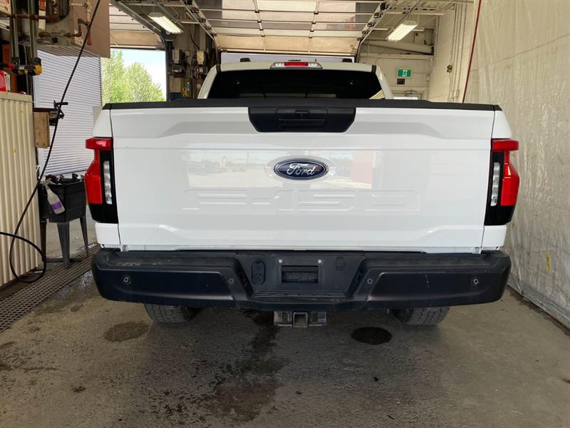 ford F-150 Lightning 2023 - 8