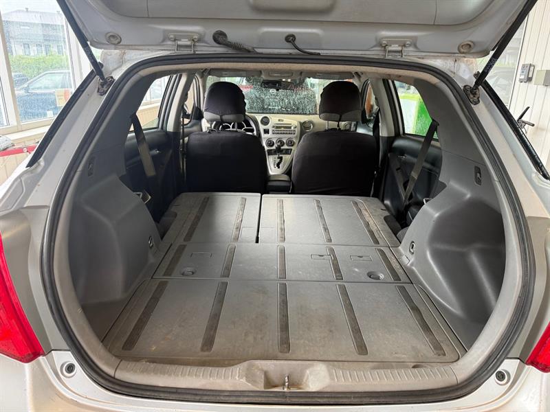 toyota Matrix 2011 - 32