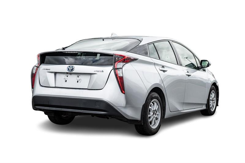 toyota Prius 2017 - 4