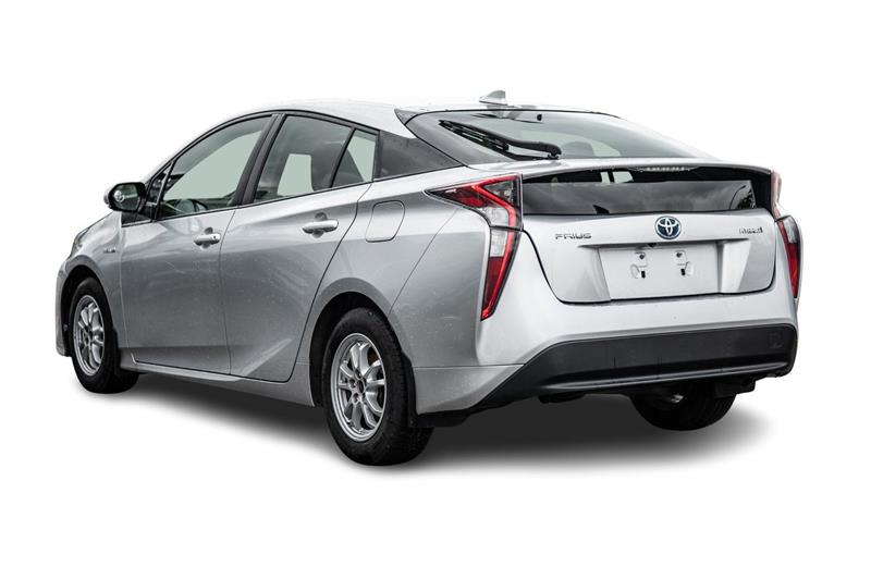toyota Prius 2017 - 6