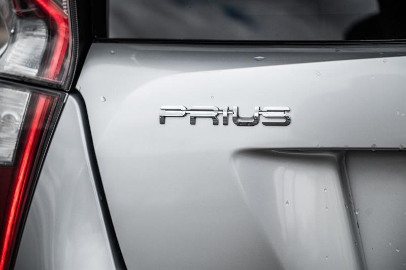 toyota Prius 2017 - 7