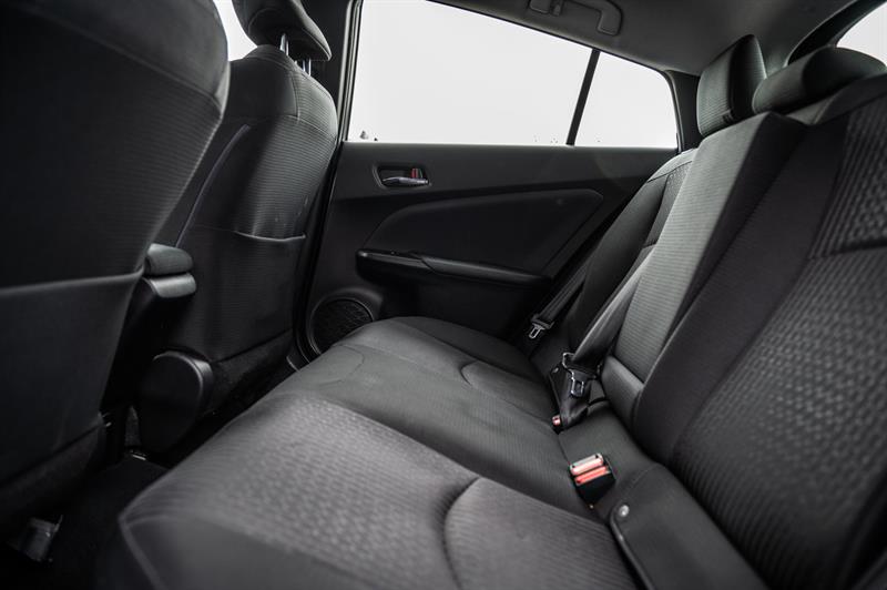 toyota Prius 2017 - 25