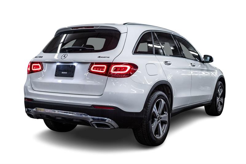 mercedes-benz GLC300 2022 - 6