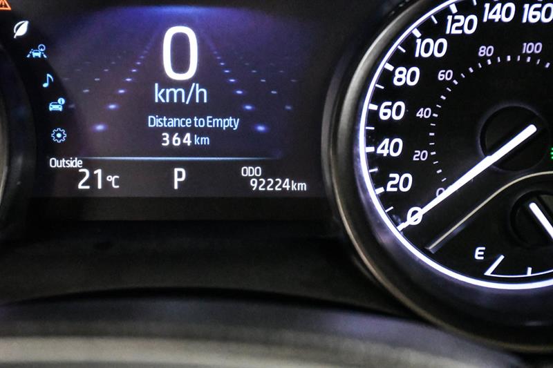 toyota Camry Hybrid 2022 - 30
