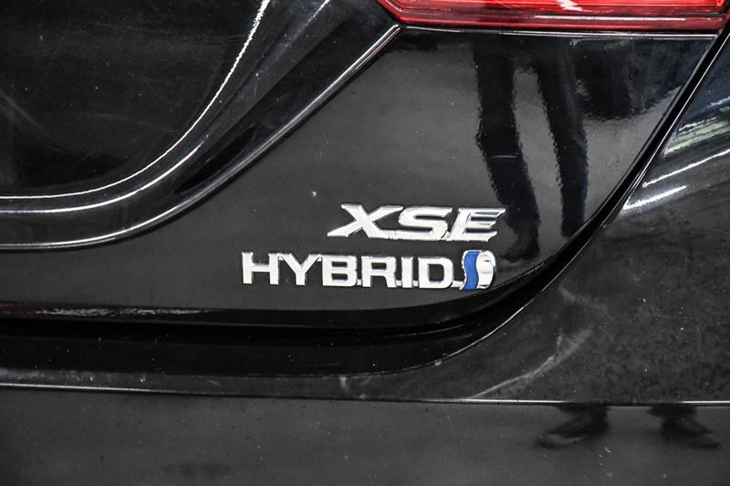 toyota Camry Hybrid 2022 - 37