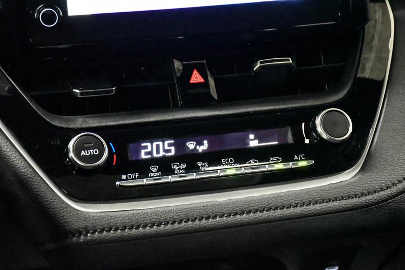 toyota COROLLA HYBRID 2023 - 32