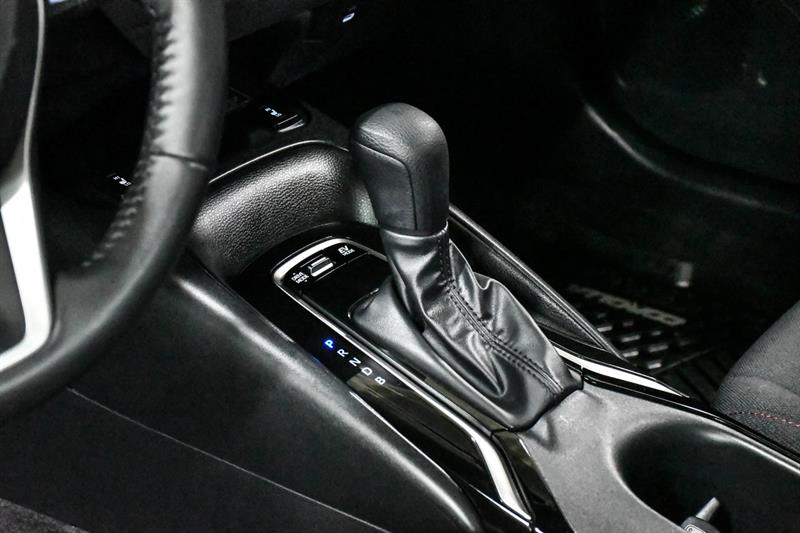 toyota COROLLA HYBRID 2023 - 34