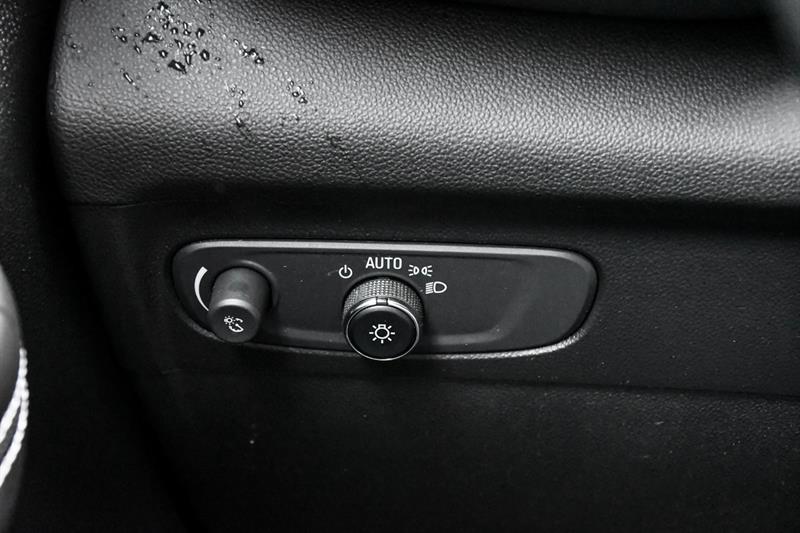 buick Envision 2021 - 16