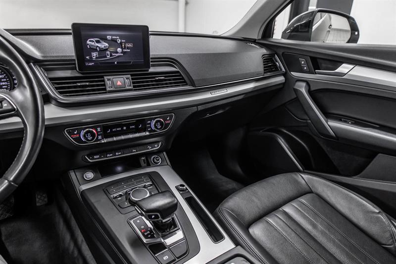 audi Q5 2020 - 24