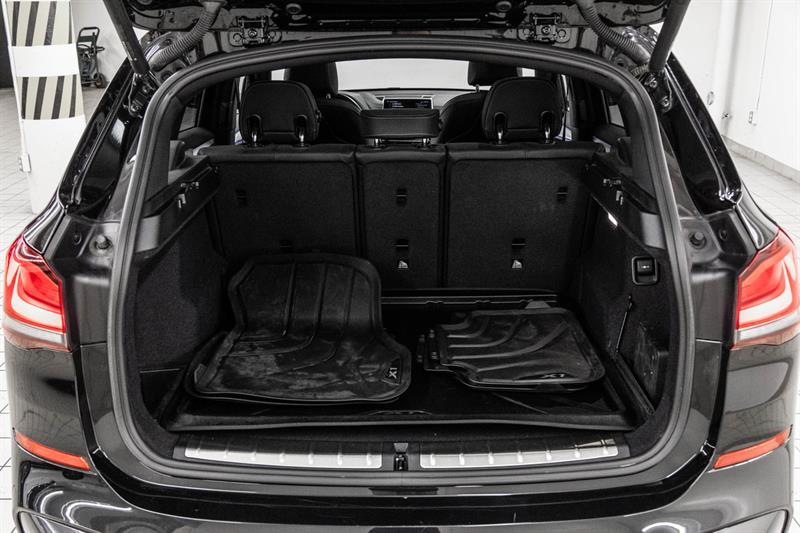 bmw X1 2022 - 11