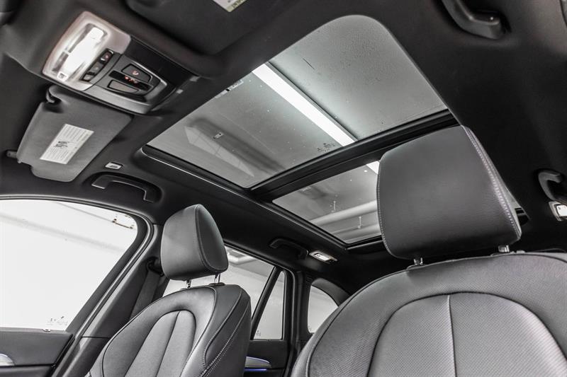 bmw X1 2022 - 32