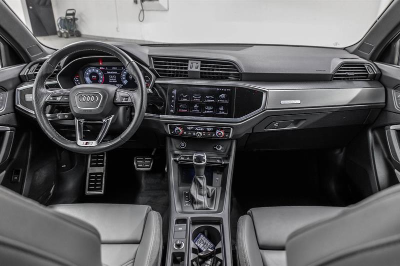 audi Q3 2023 - 32