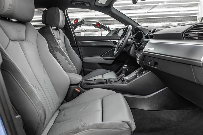 audi Q3 2023 - 35