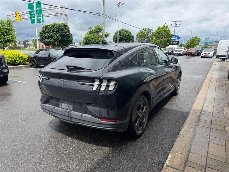 ford Mustang Mach-E 2022 - 9