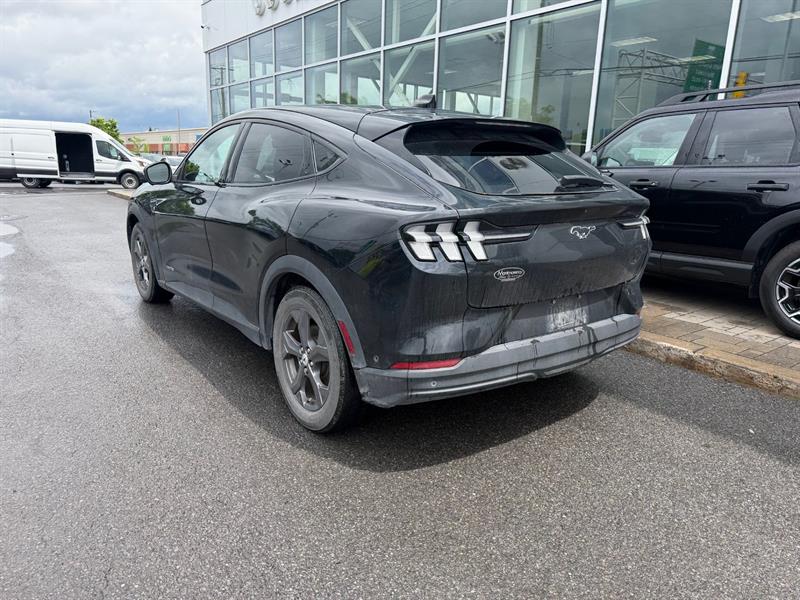 ford Mustang Mach-E 2022 - 11