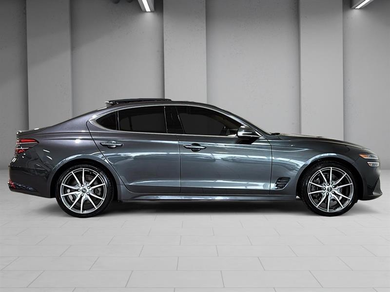 genesis G70 2022 - 17