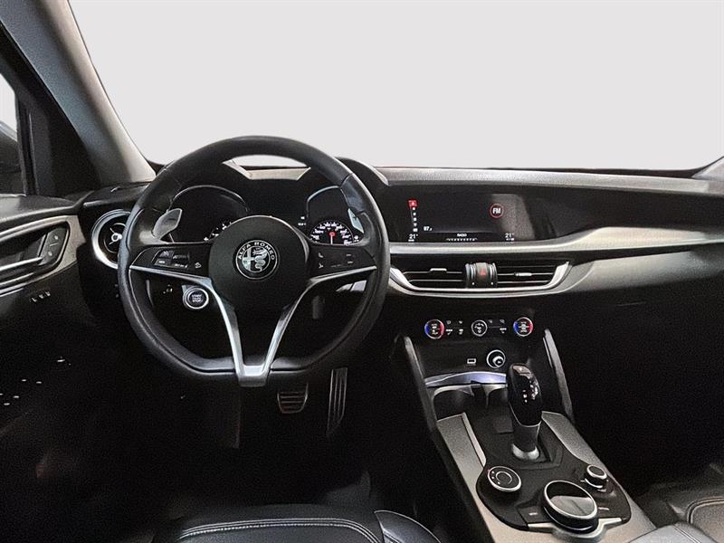 alfa romeo Stelvio 2018 - 4
