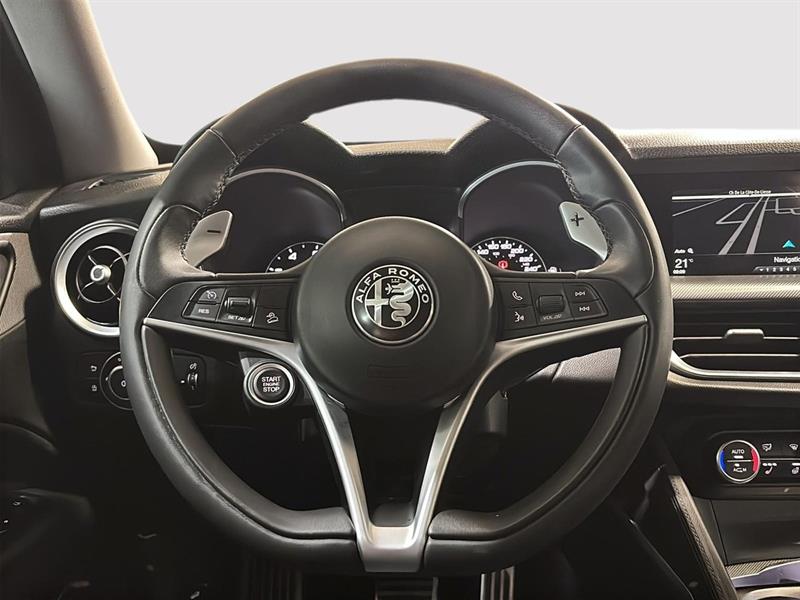 alfa romeo Stelvio 2018 - 27