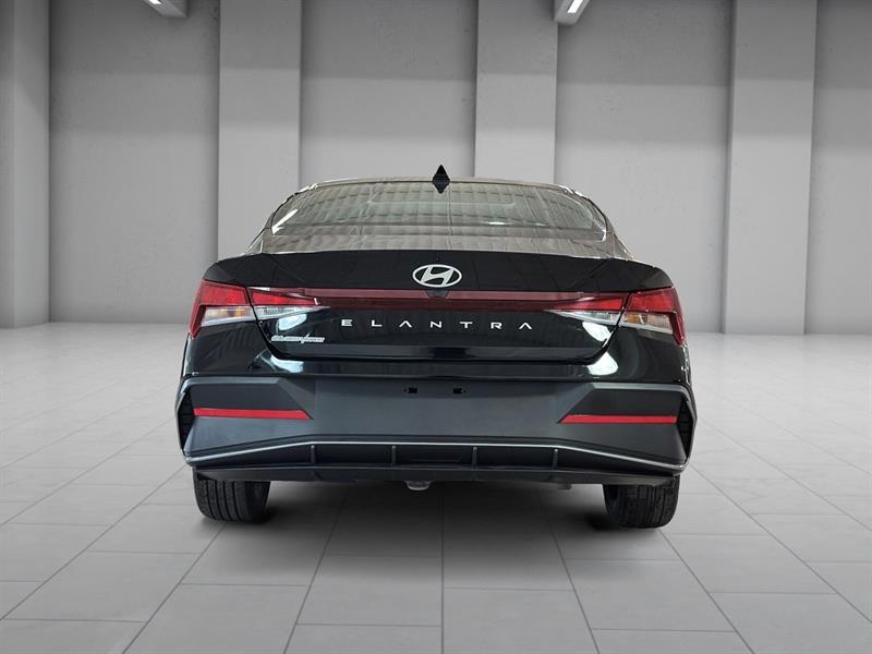 hyundai Elantra 2025 - 12