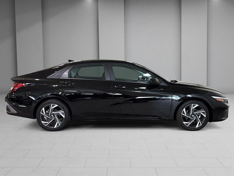 hyundai Elantra 2025 - 16