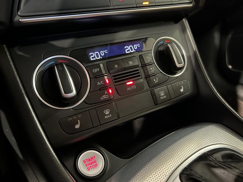 audi Q3 2018 - 24