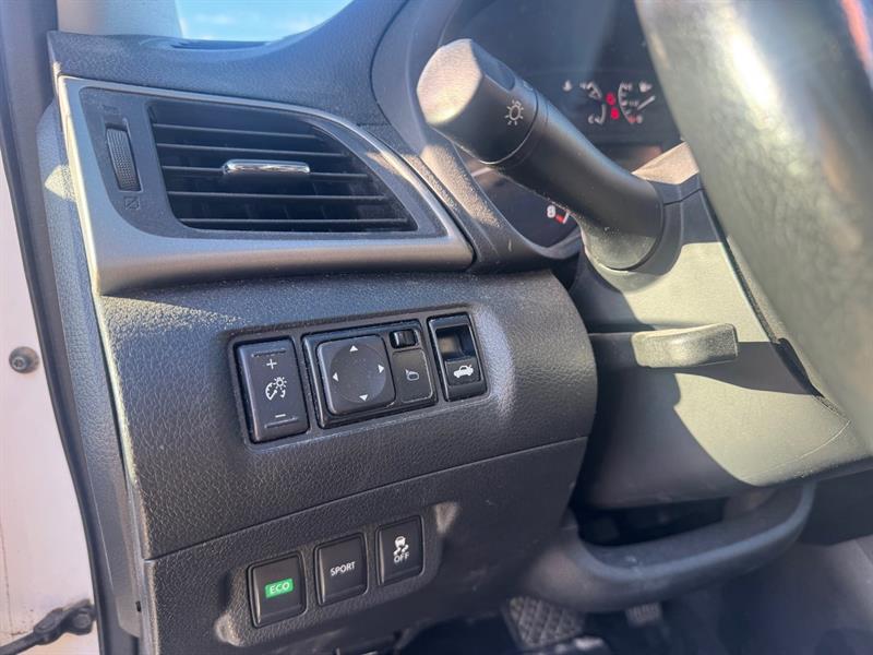 nissan Sentra 2013 - 9