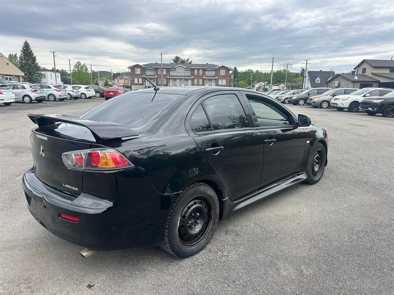 mitsubishi Lancer 2012 - 4