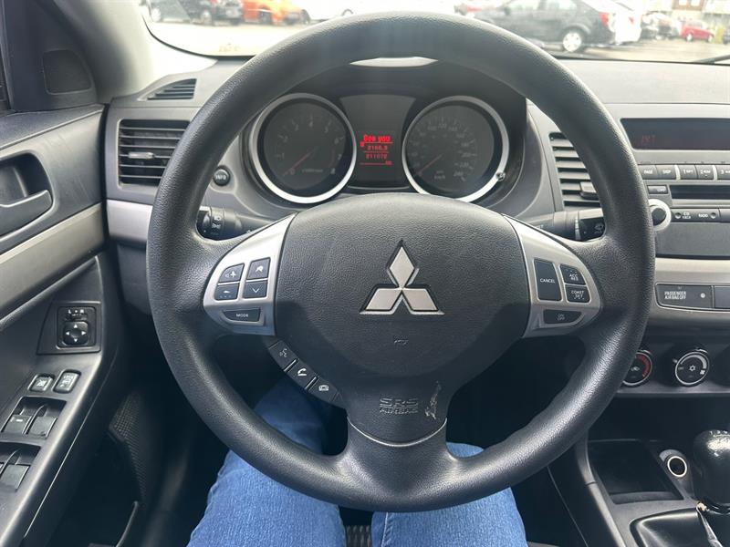 mitsubishi Lancer 2012 - 10