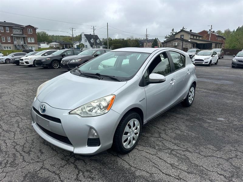 toyota Prius c 2012 - 3
