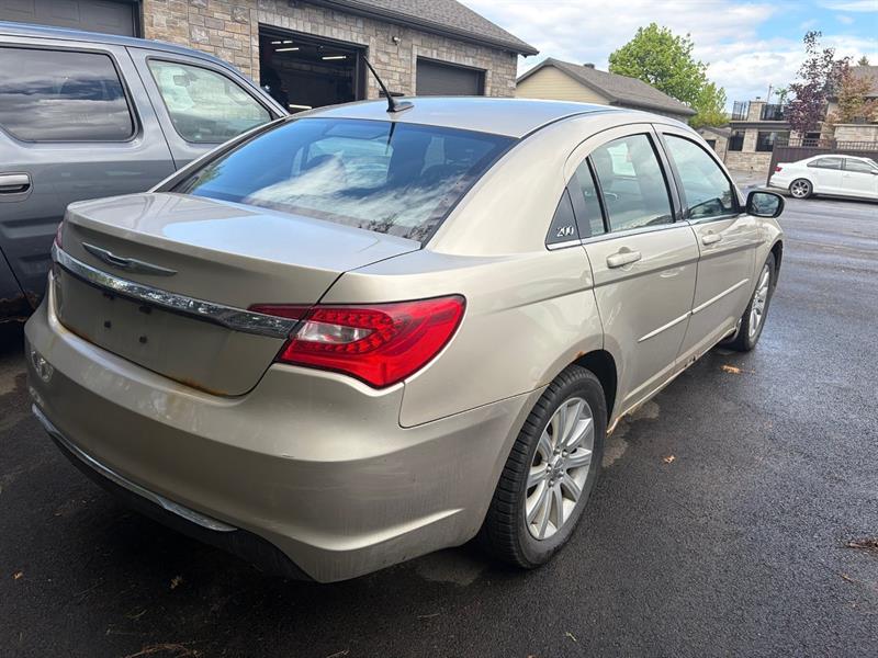 chrysler 200 2013 - 4