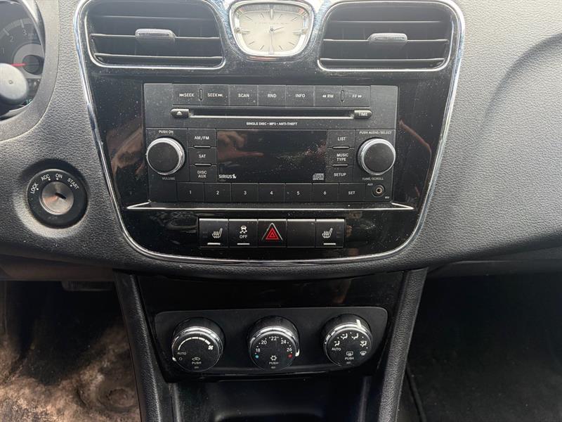 chrysler 200 2013 - 12