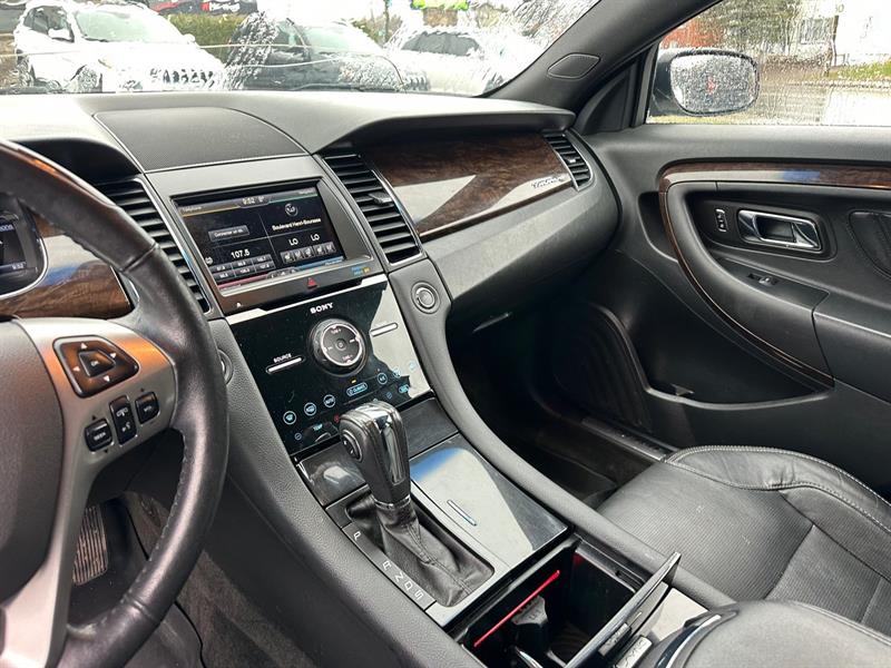 ford Taurus 2015 - 11